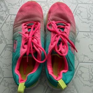 Sketchers Rainbow Sketch-Knit Walking Running Casual Lace Up Sneakers Womens 8.5